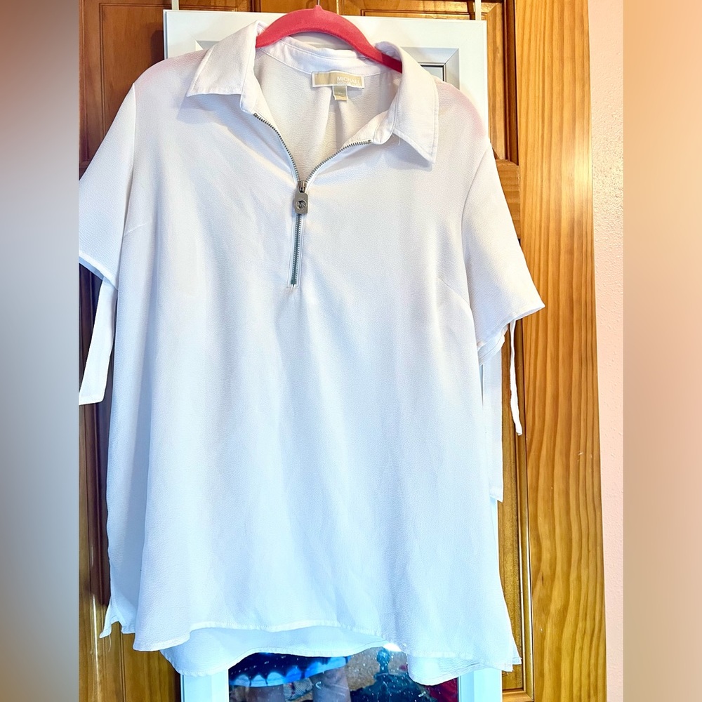 Michael Kors Xl women’s white blouse.  Tie sleeves